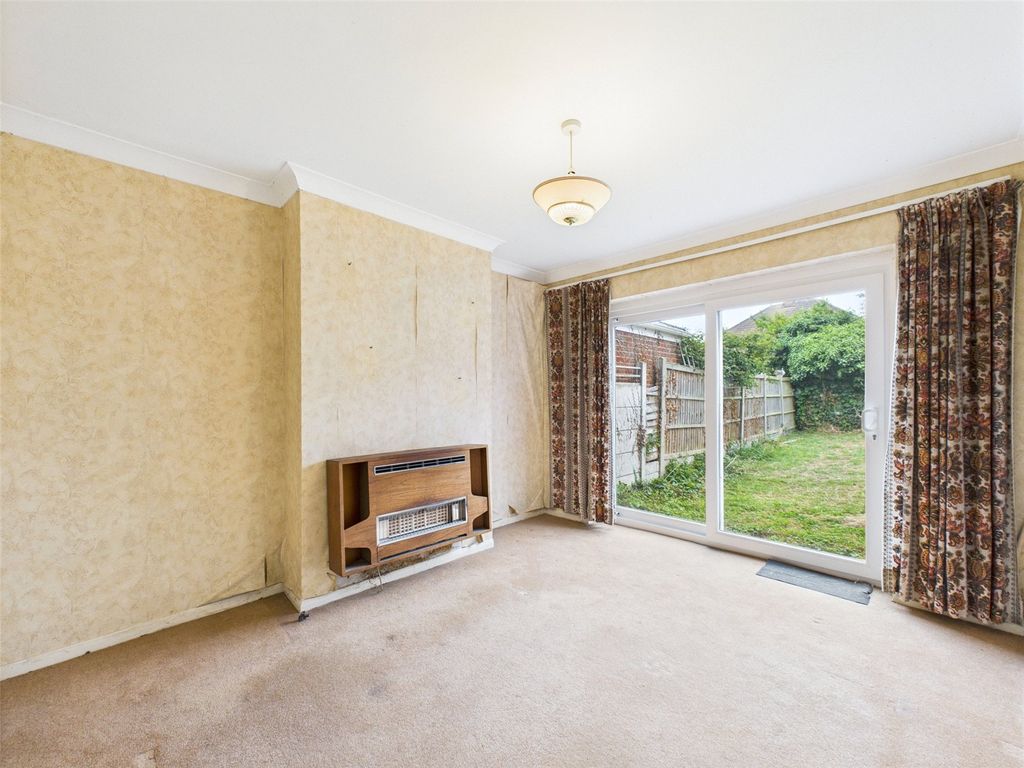 Property photo 2 of 18 Dining Room