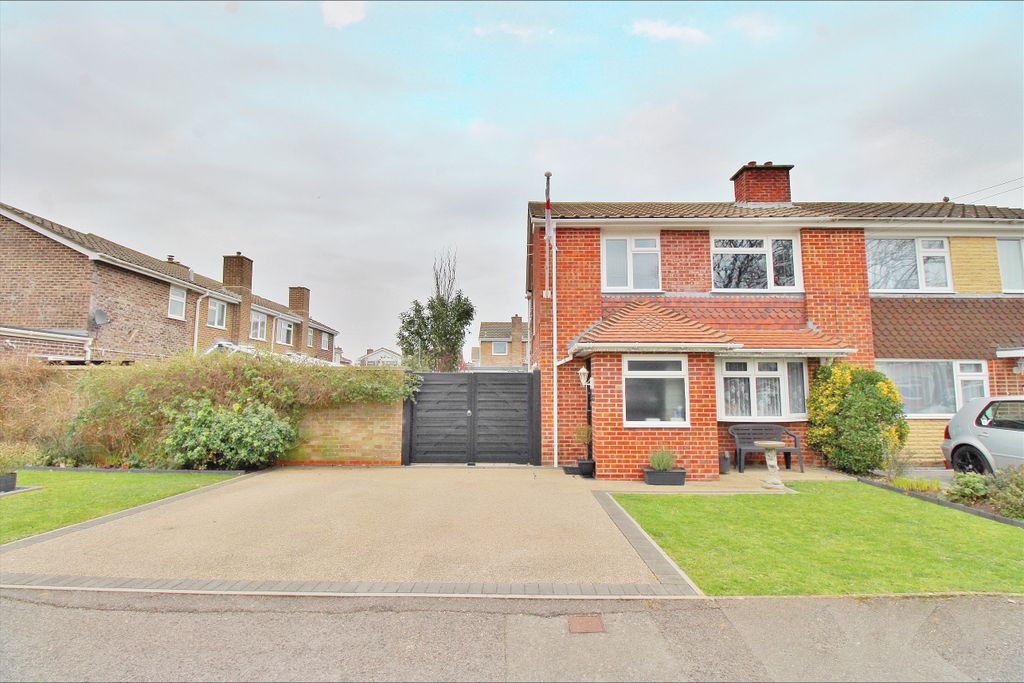 Property photo 1 of 24