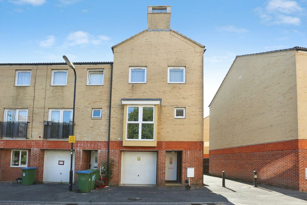 Property photo 1 of 20 Pbox-Img.Jpg
