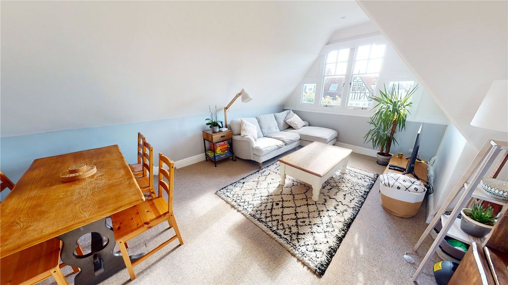 Property photo 2 of 7 Picture No. 01