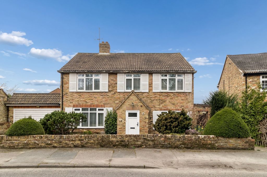 Property photo 1 of 24 Front