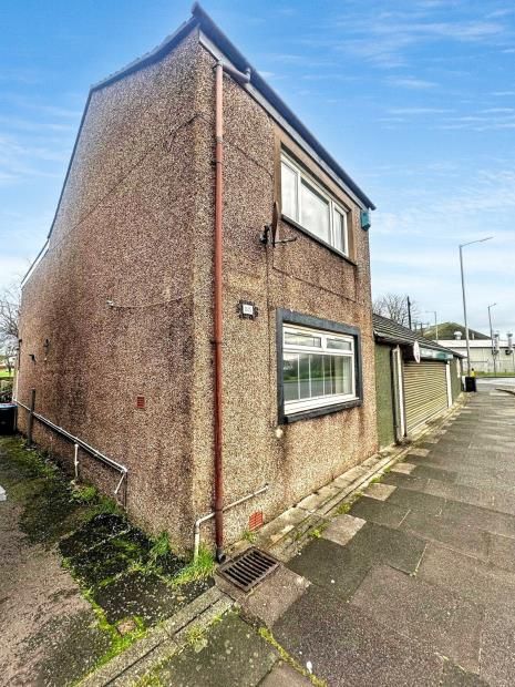 Property photo 3 of 33 Picture No. 27