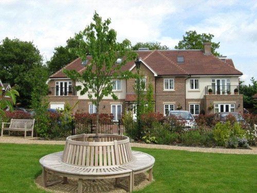 Property photo 3 of 15 Photo 01