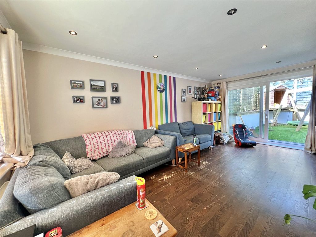 Property photo 2 of 14 Picture No. 26