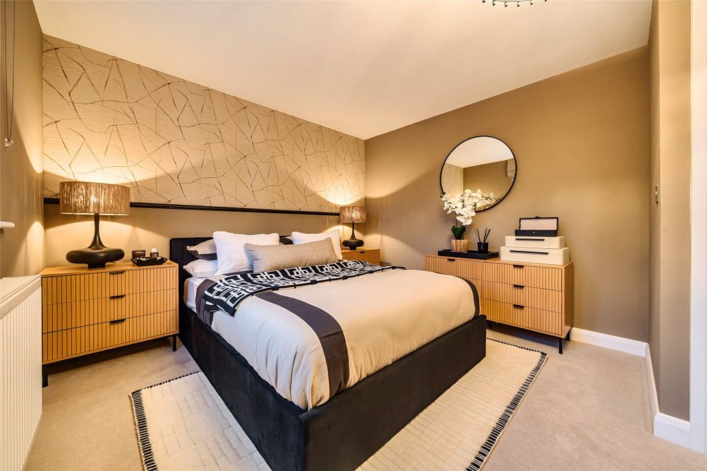 Property photo 1 of 15 Show Home