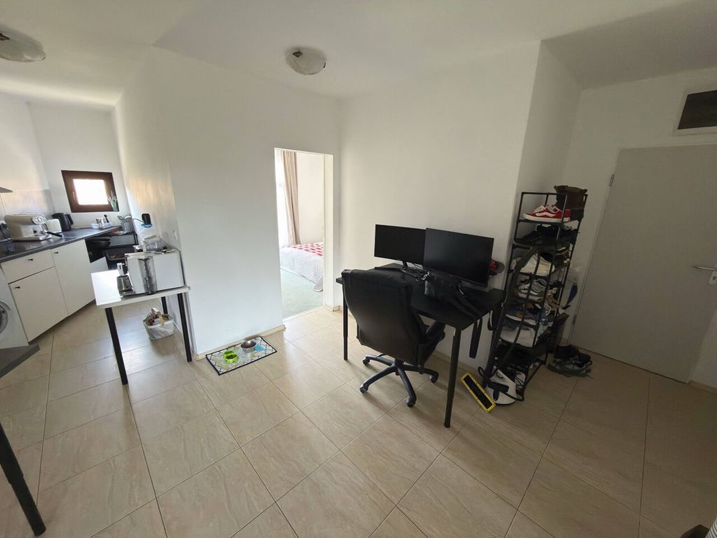 Property photo 2 of 18