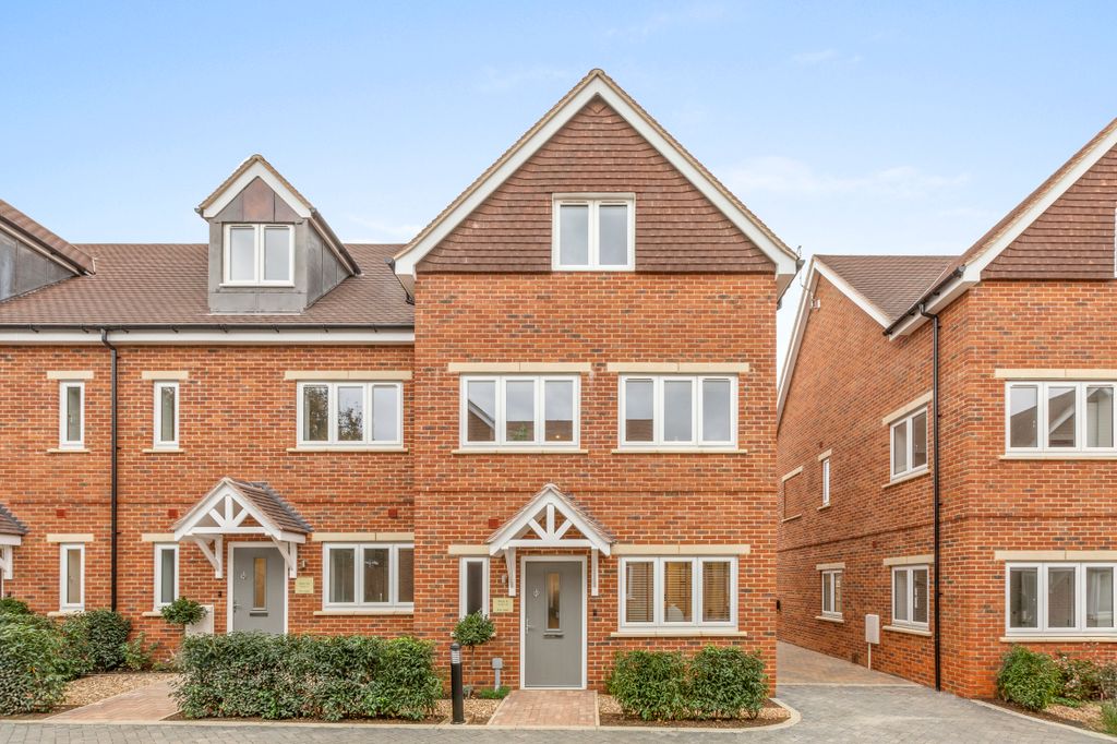Property photo 1 of 14 Jubliee Mews, Hp13 - Plot 9-15
