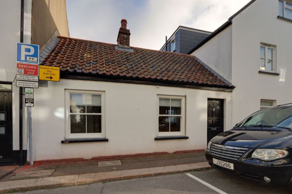 Property photo 1 of 6 Photo 1