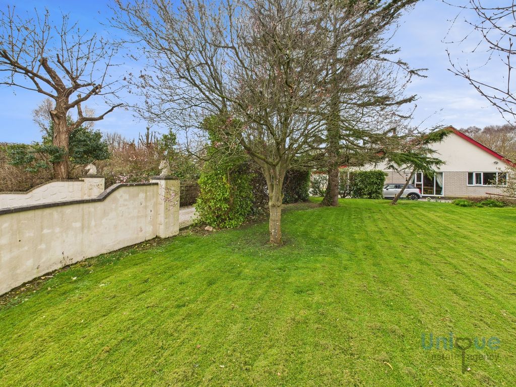Property photo 2 of 50