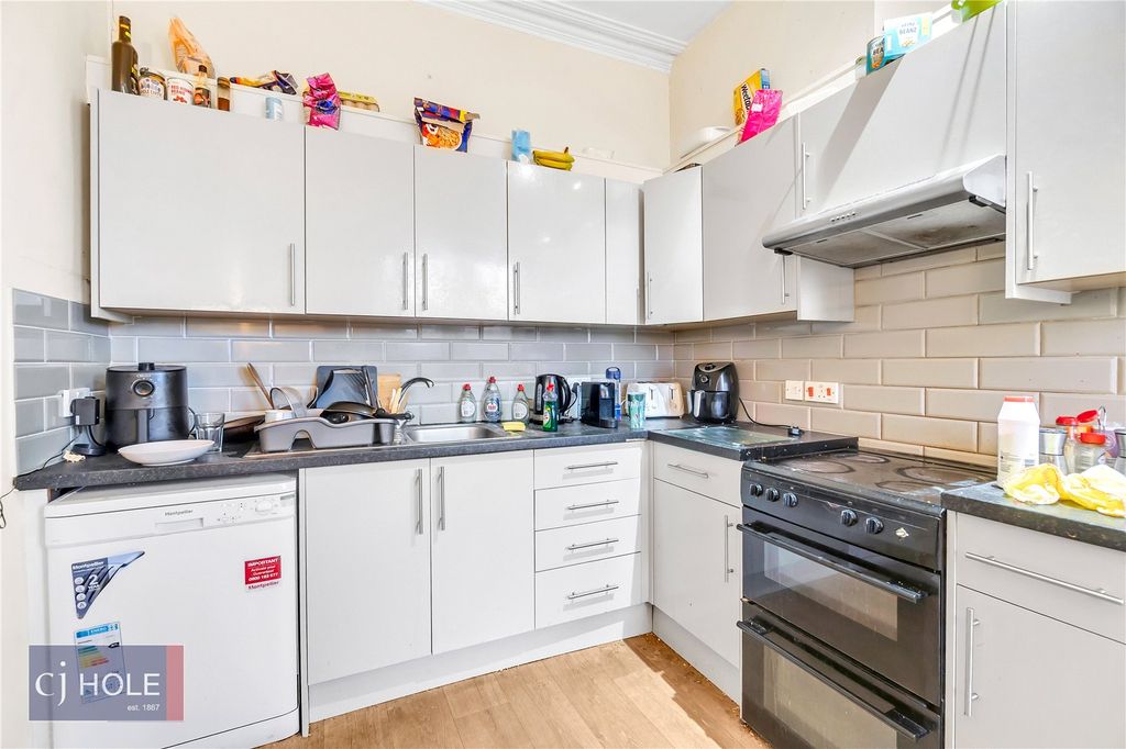 Property photo 2 of 22 Picture No. 07