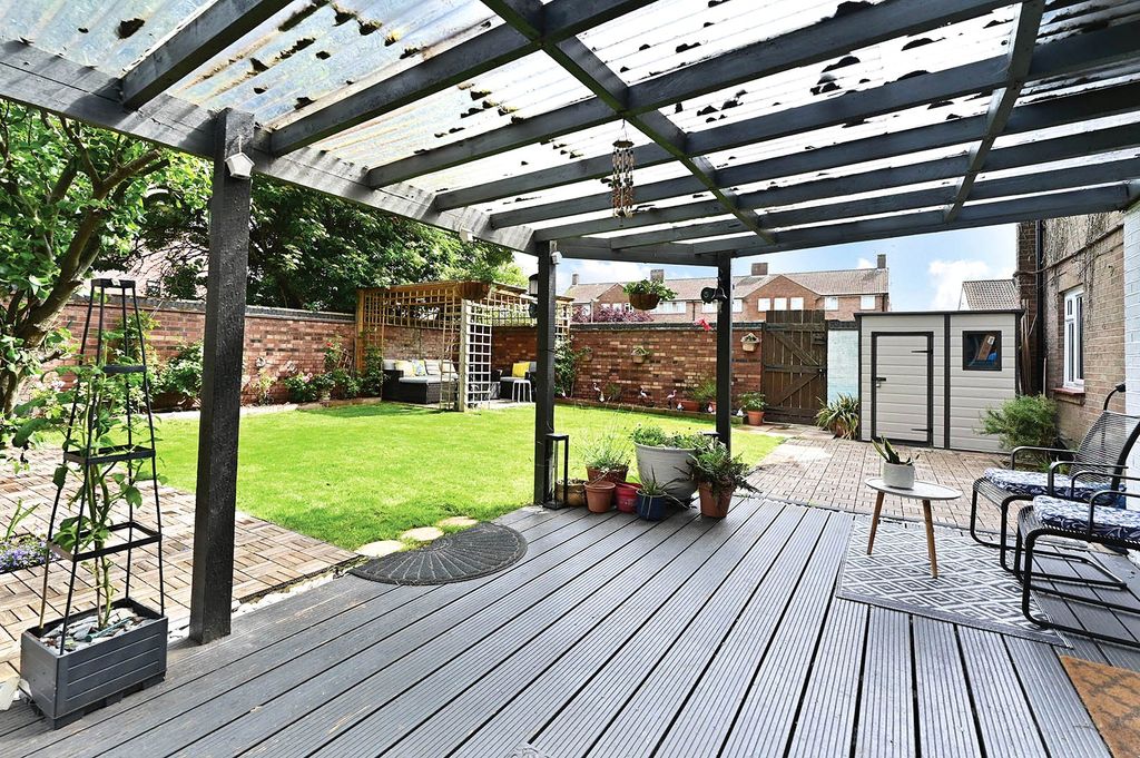 Property photo 3 of 17 Picture No. 20