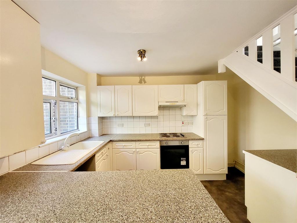 Property photo 3 of 12 20240827_101942.Jpg