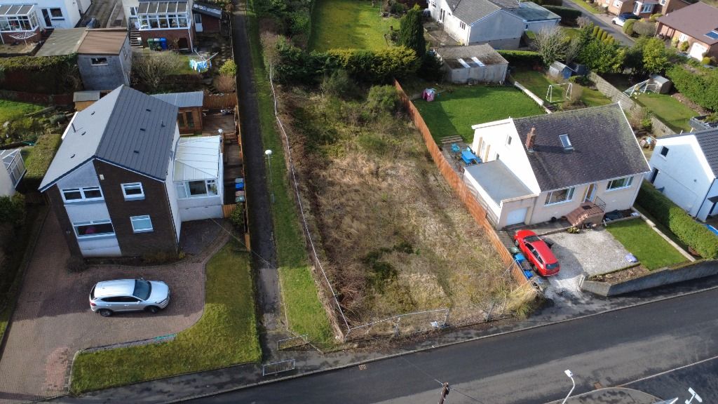 Property photo 1 of 5