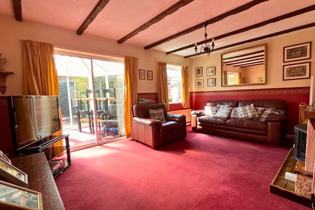 Property photo 2 of 14
