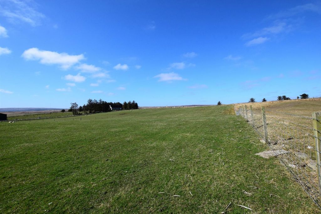 Property photo 1 of 8 Croft Land (3).Jpg