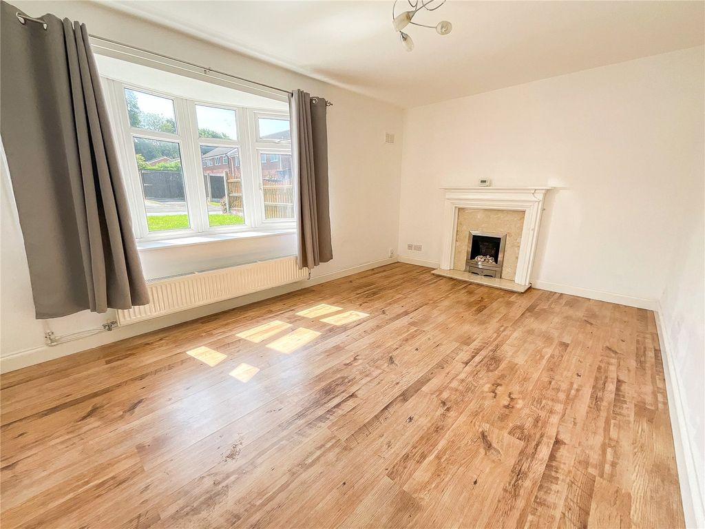 Property photo 2 of 16 Picture No. 01