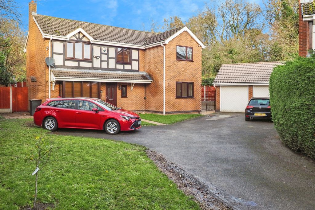 Property photo 1 of 24 Front