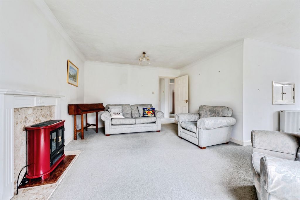 Property photo 3 of 26