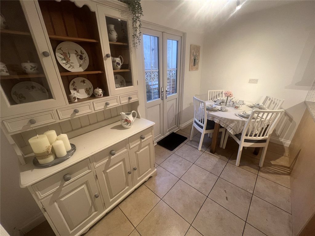 Property photo 3 of 16 Picture No. 16