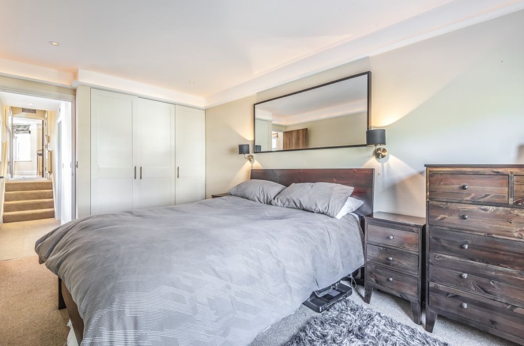 Property photo 3 of 5 497461 (4)