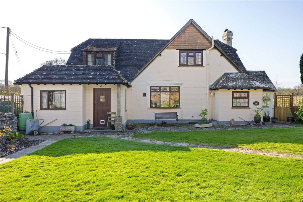 Property photo 1 of 26 Front