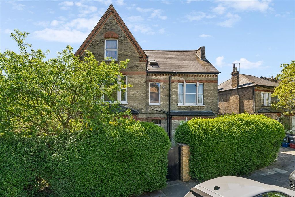 Property photo 1 of 18 Grosvenor Road, W4 - For Sale