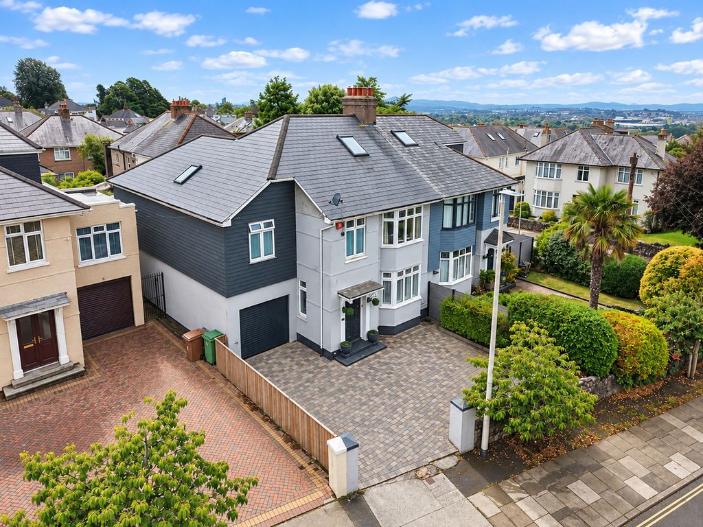 Property photo 1 of 38