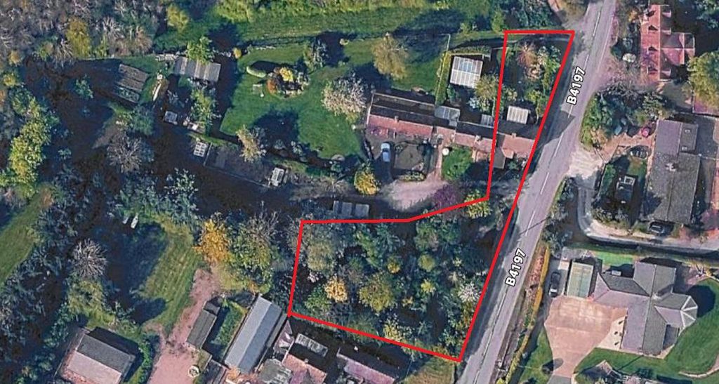 Property photo 2 of 21 Berrow Green Boundary.Png