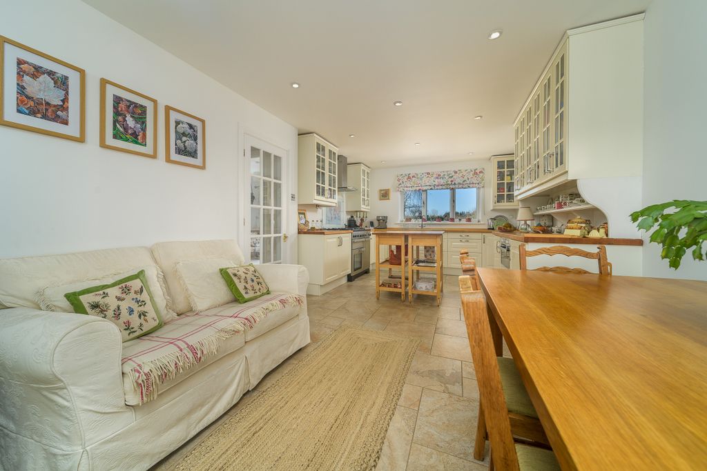 Property photo 3 of 42 Photo 3