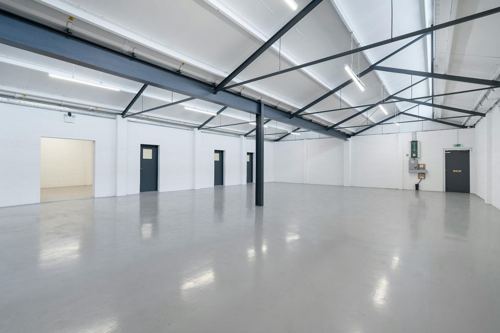 Property photo 2 of 58 Iw-260124-Ca-131-U 15.Jpg