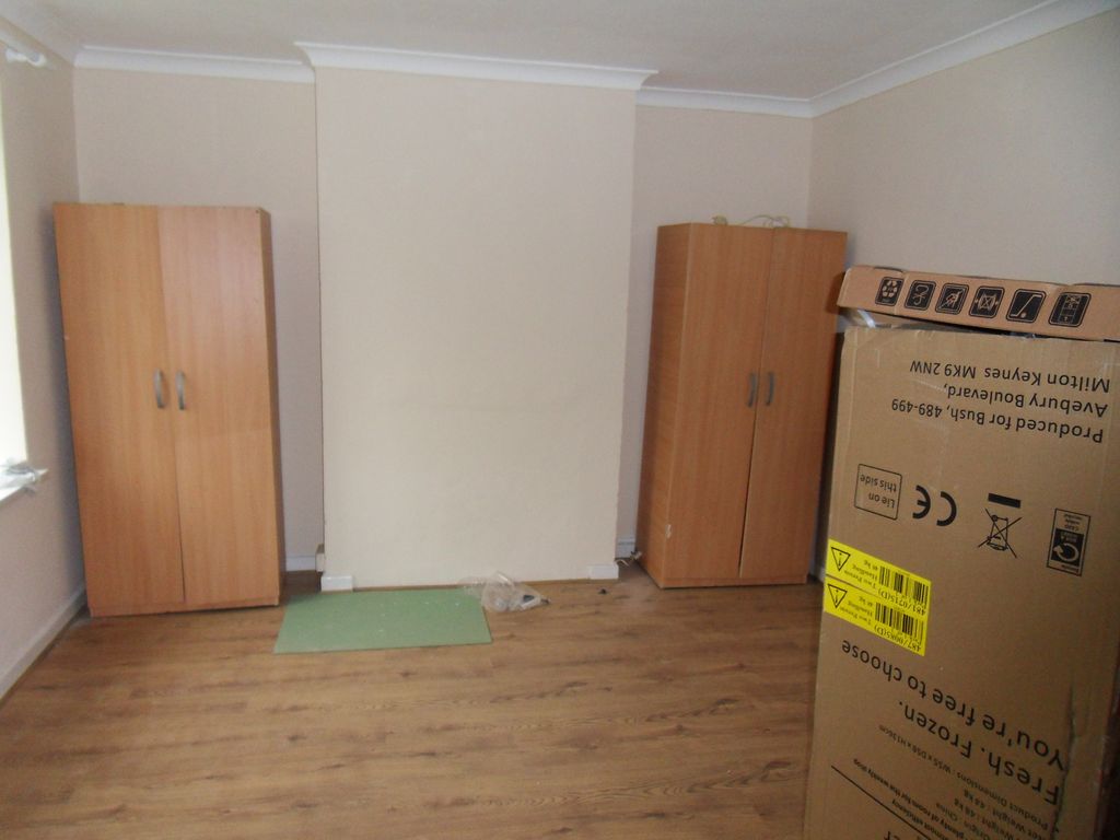 Property photo 2 of 6