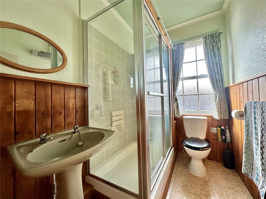 Additional image 10 of 4 bed flat for saleKepplestone, Staveley Road, Meads, Eastbourne BN20