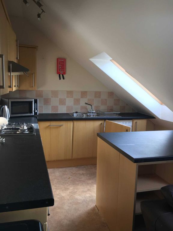 Property photo 3 of 9