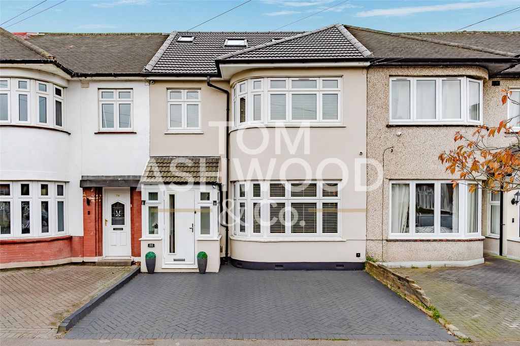 Property photo 1 of 27 Picture No. 02