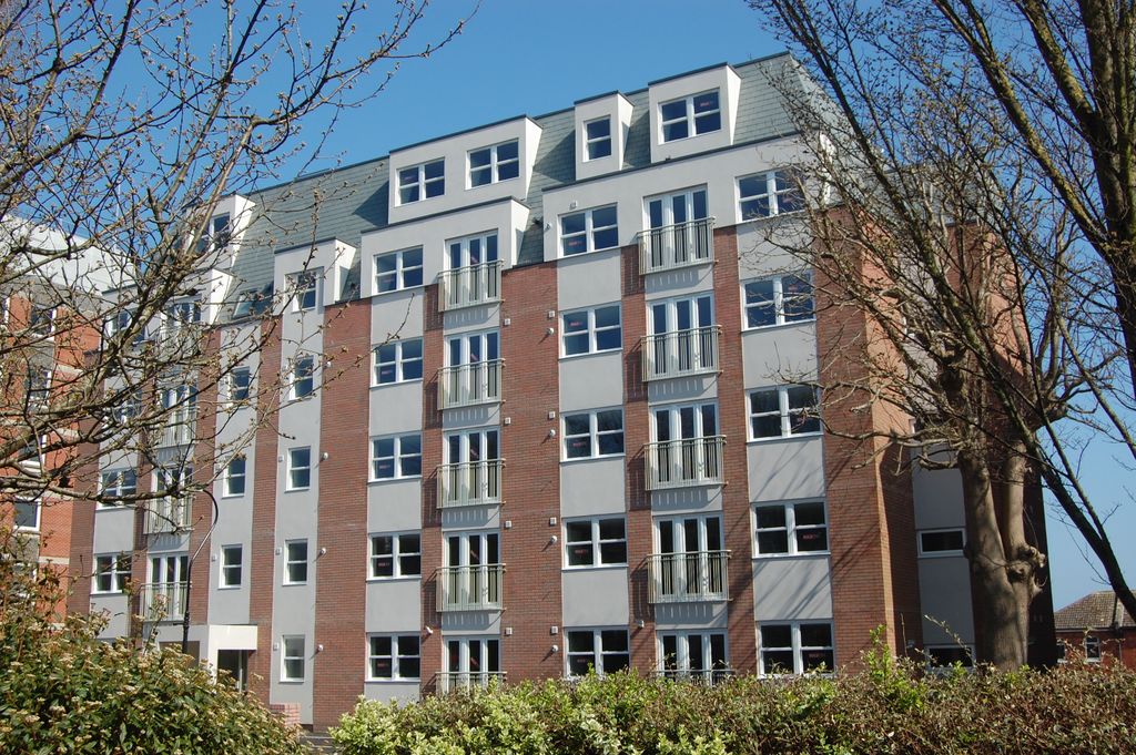 Property photo 1 of 6 Front Of Building