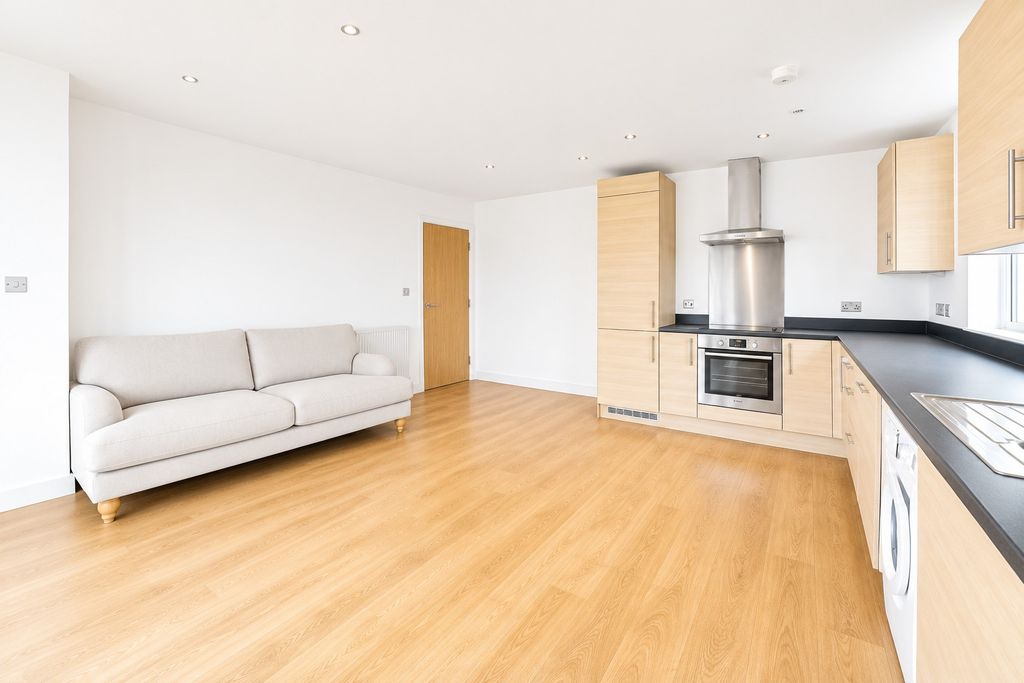 Property photo 2 of 12 Floorplan
