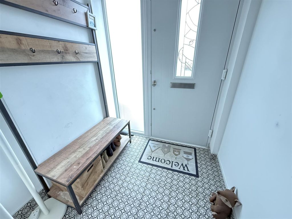 Property photo 2 of 15 Porch