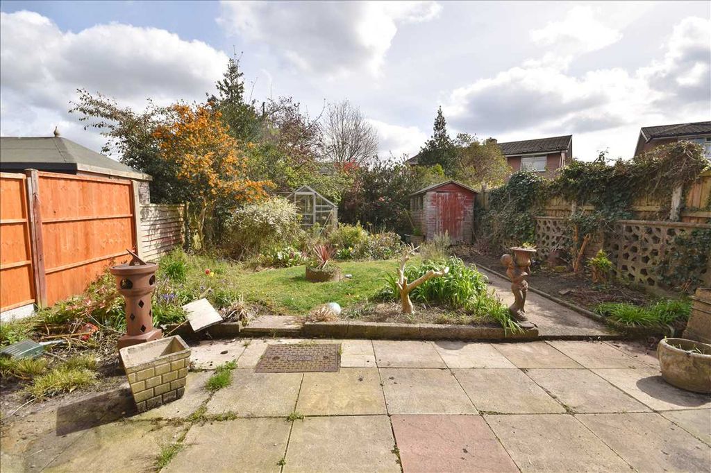 Property photo 2 of 3 Rear