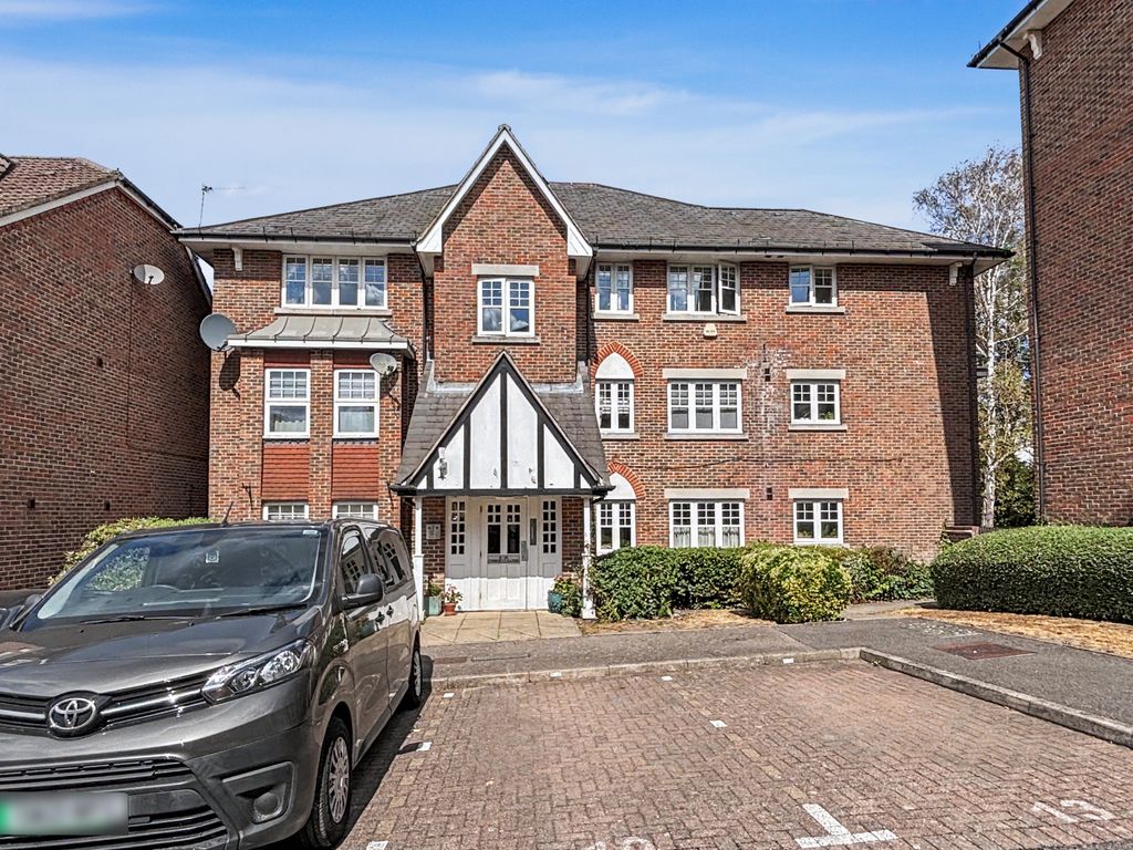 Property photo 1 of 10