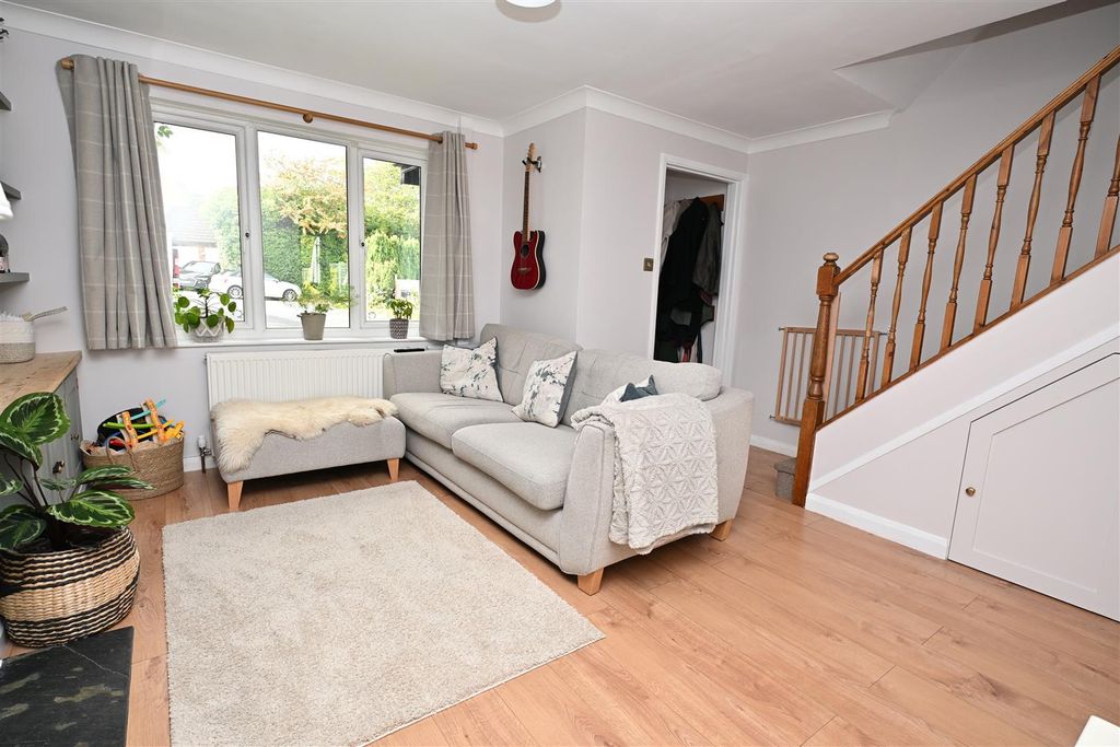 Property photo 3 of 16