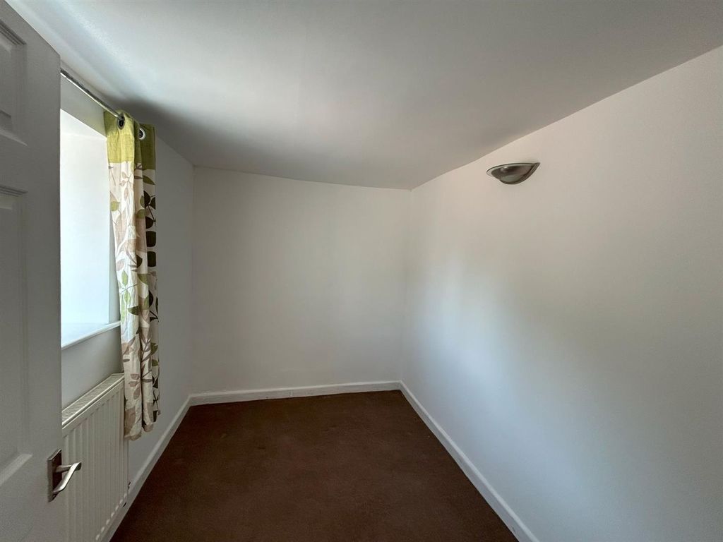Property photo 3 of 18 Img_0449.Jpg