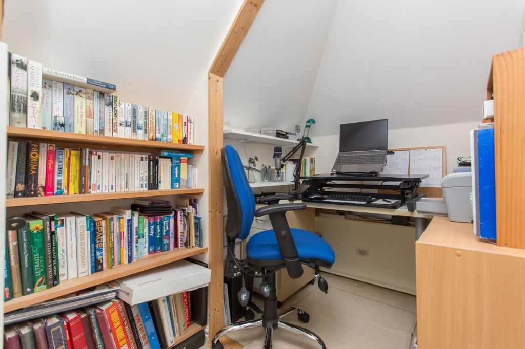 Additional image 10 of 3 bed terraced house to rentSandwich Road, Ash, Canterbury, Kent CT3