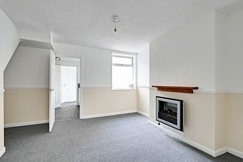 Property photo 3 of 7 Dining Room