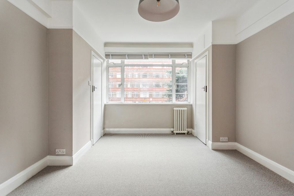 Property photo 3 of 4
