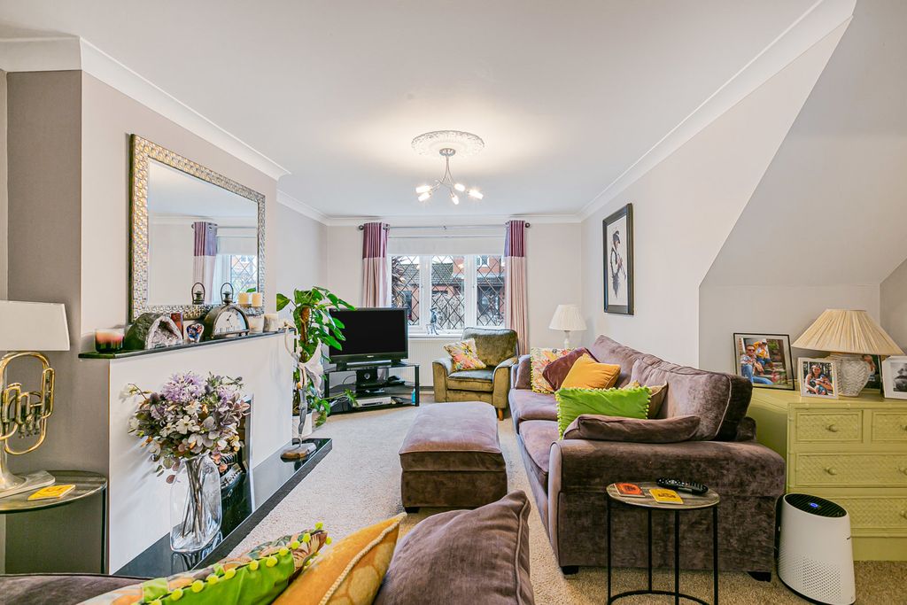 Property photo 3 of 21 Reception Room