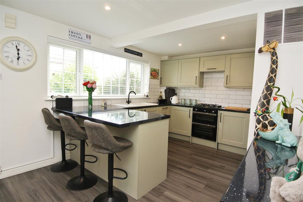 Property photo 2 of 13 Wcr Kitchen1.Jpg