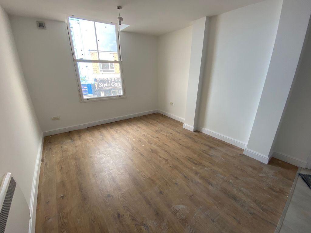 Property photo 1 of 6 Image