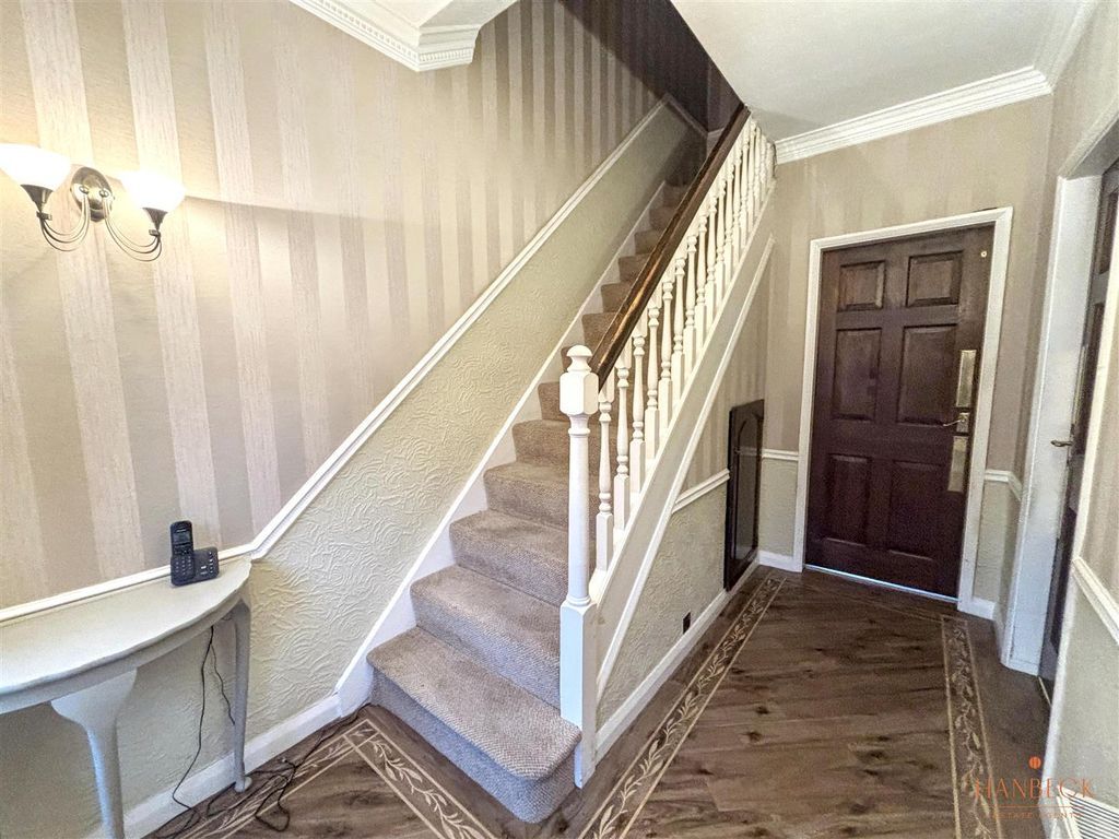 Property photo 2 of 18 Img_1957.Jpg