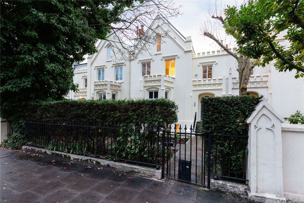 Property photo 2 of 24 Picture No. 19