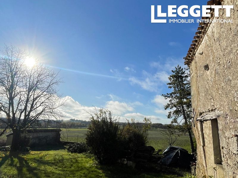 Property photo 3 of 10